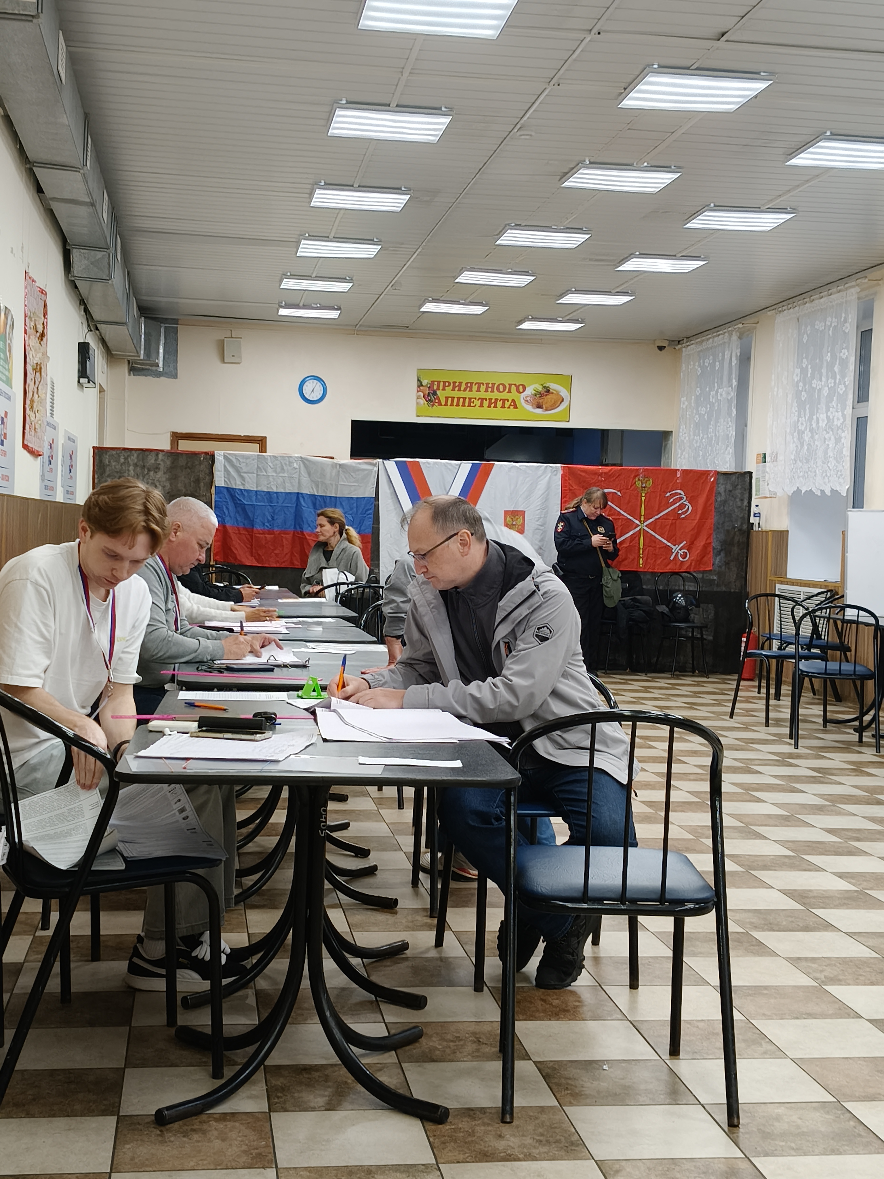 Сообщение — УИК №586, Санкт-Петербург