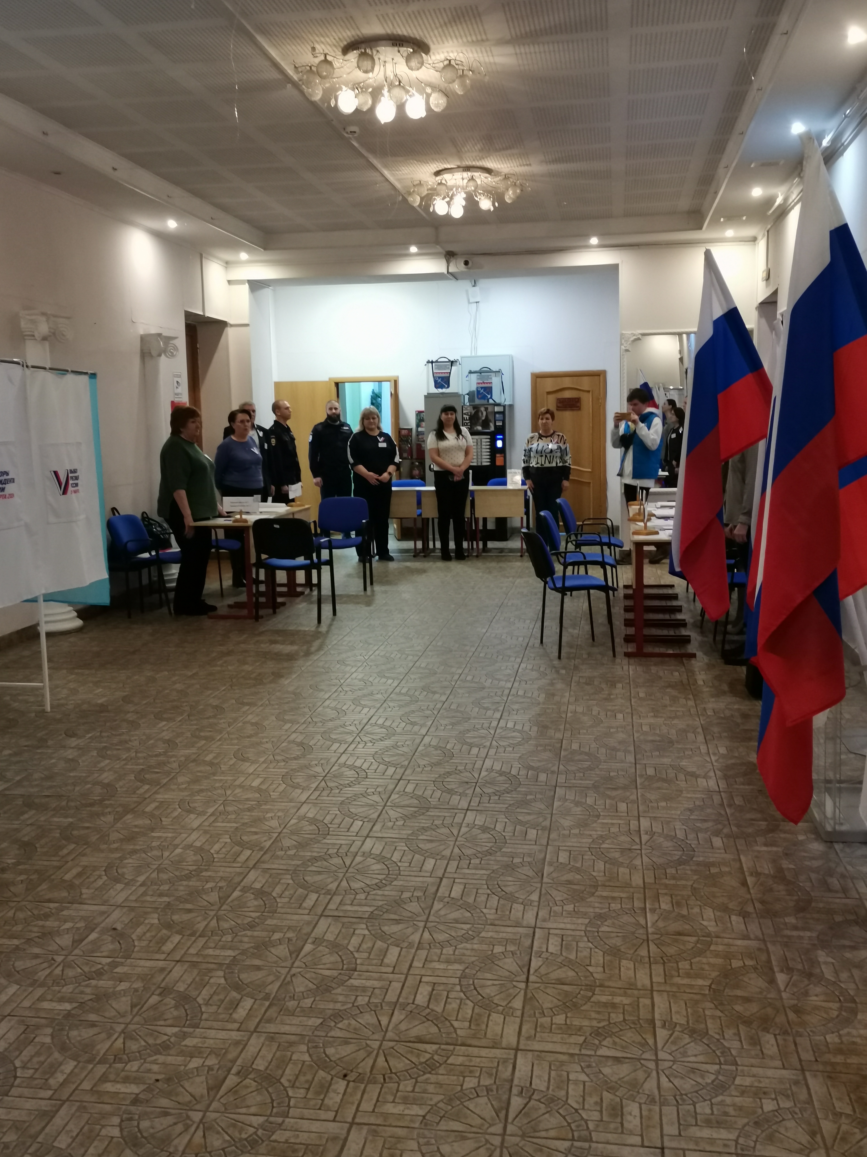 Сообщение наблюдателя — УИК №409, Ленинградская область