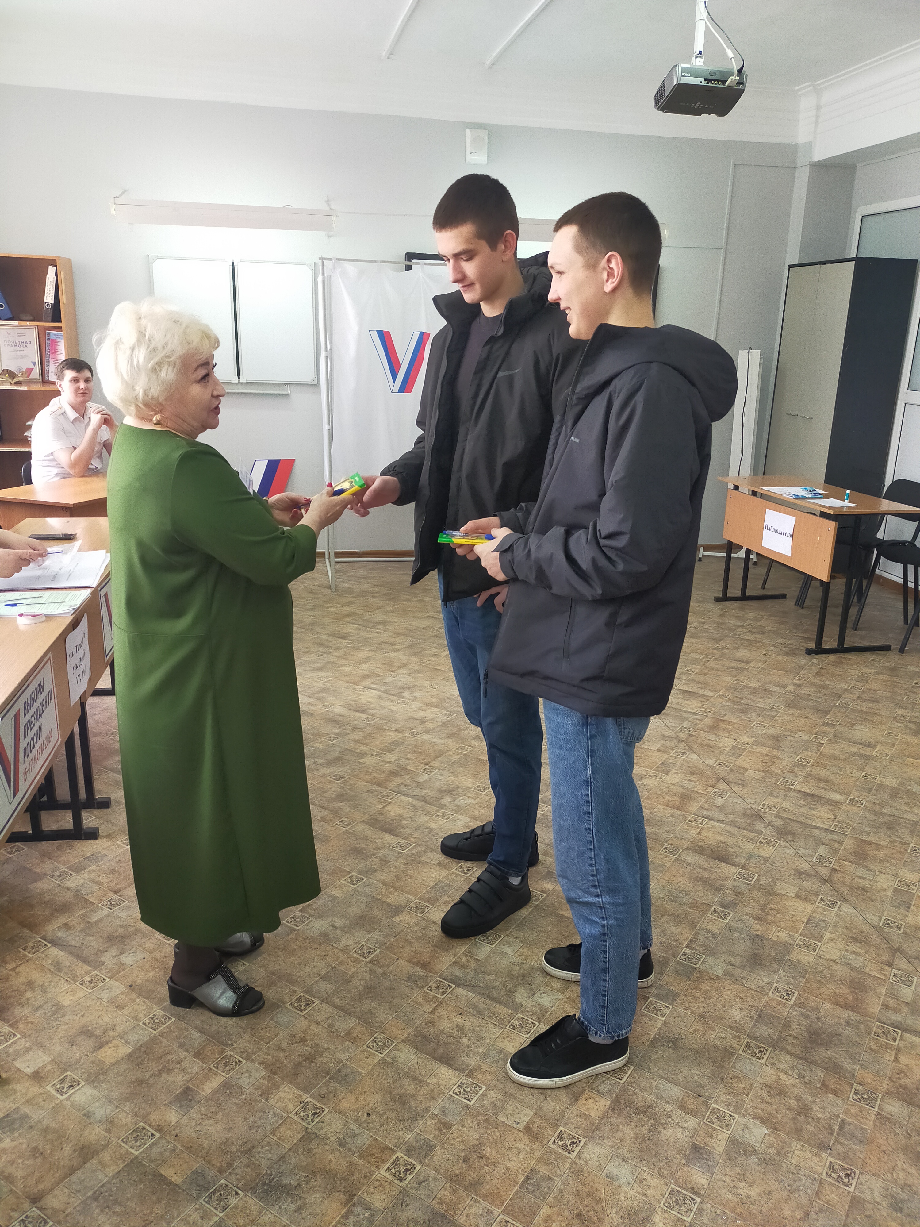 Сообщение наблюдателя — УИК №384, Кемеровская область — Кузбасс
