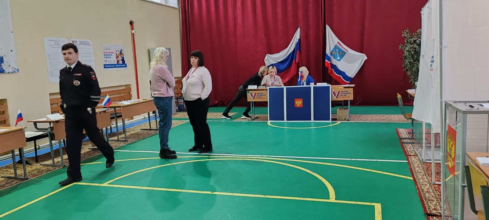 Сообщение наблюдателя — УИК №476, Ленинградская область