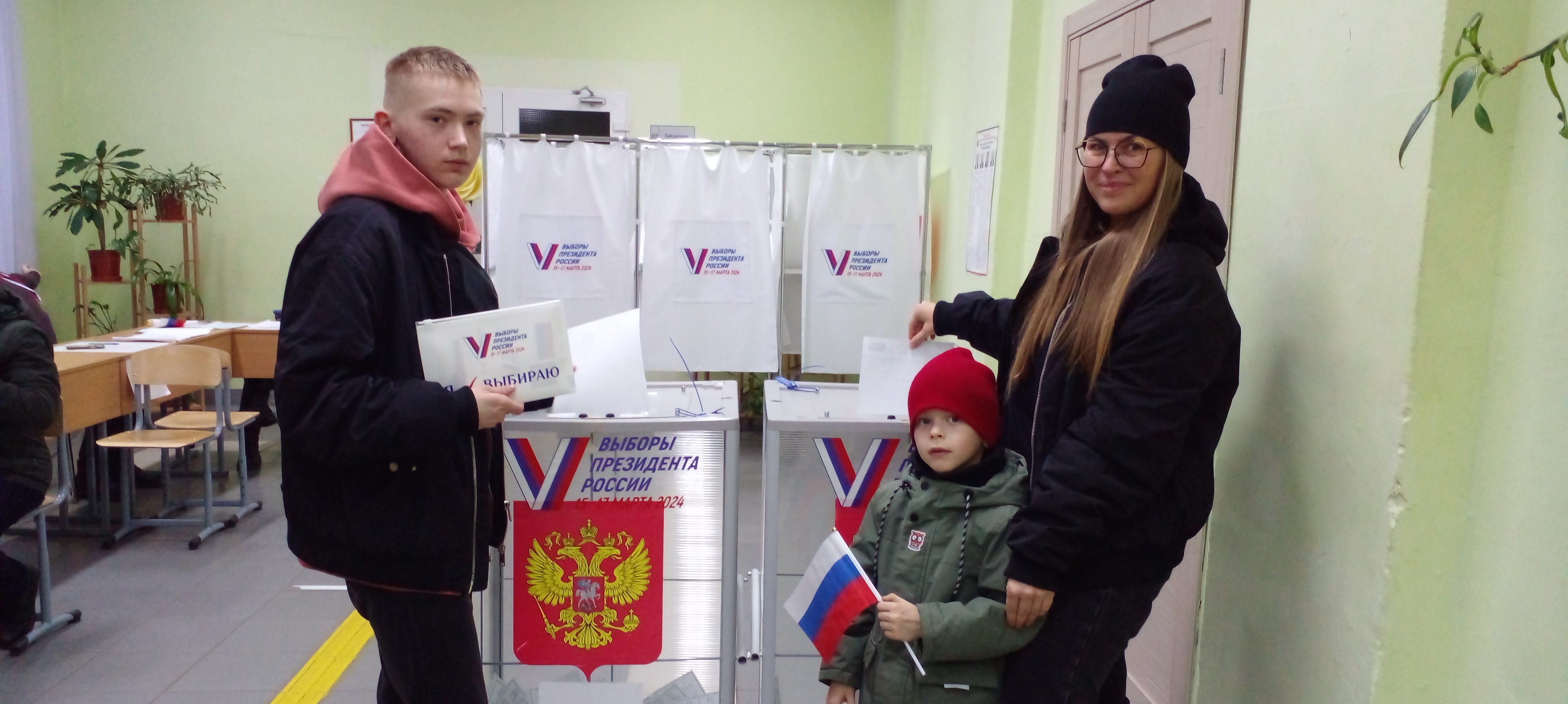 Сообщение наблюдателя — УИК №596, Ленинградская область