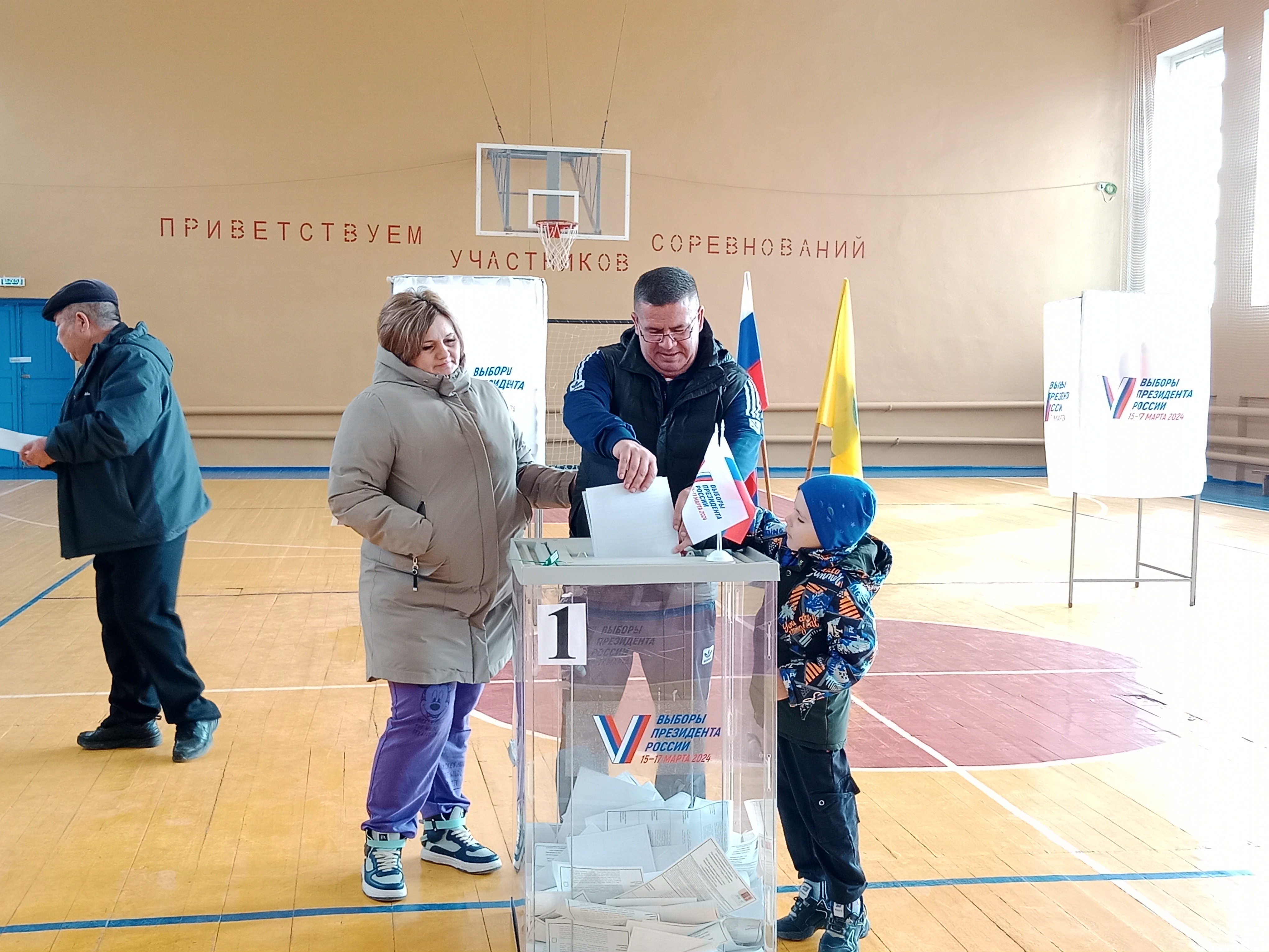 Сообщение наблюдателя — УИК №211, Республика Калмыкия