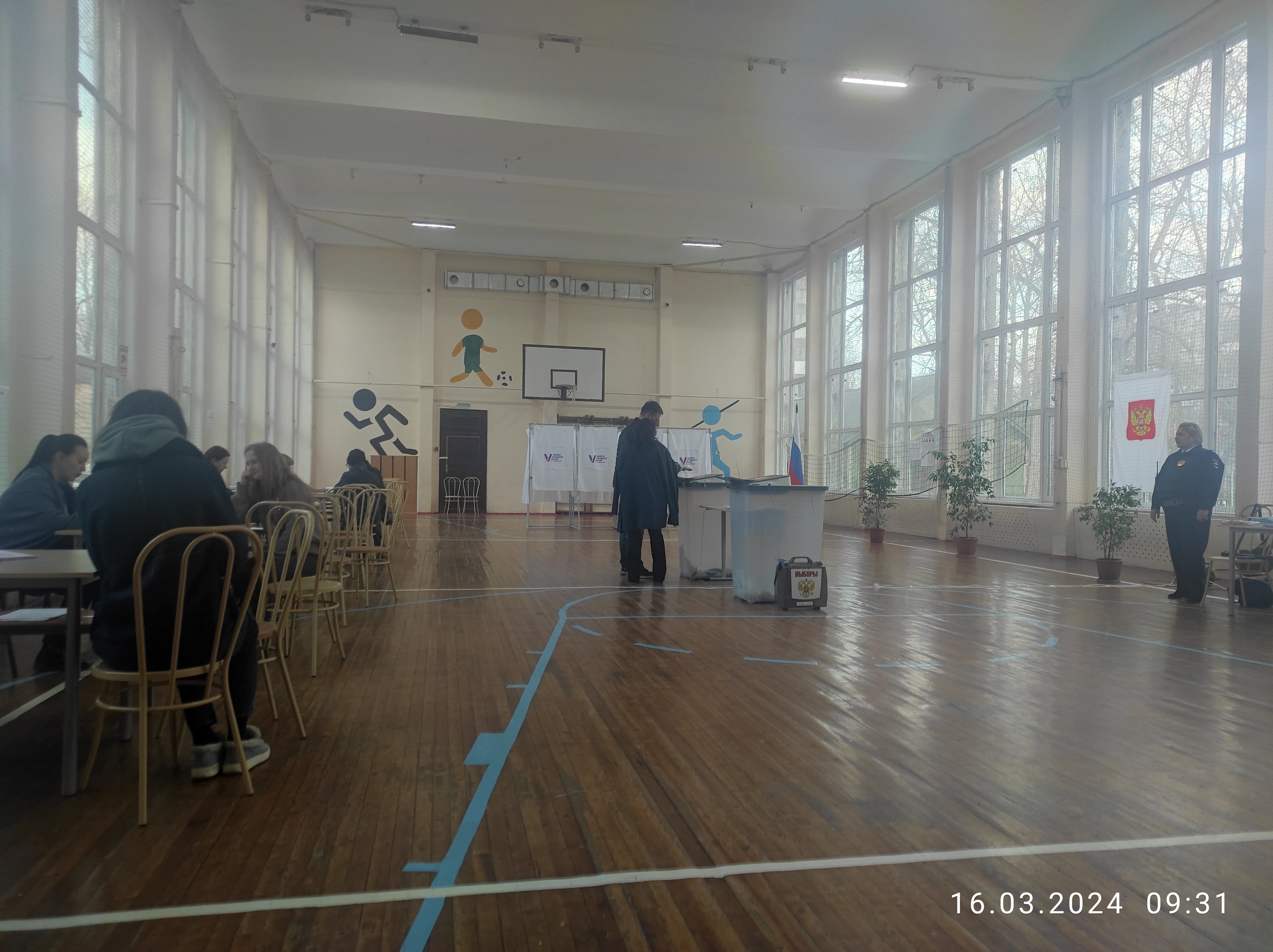 Сообщение наблюдателя — УИК №380, Ленинградская область