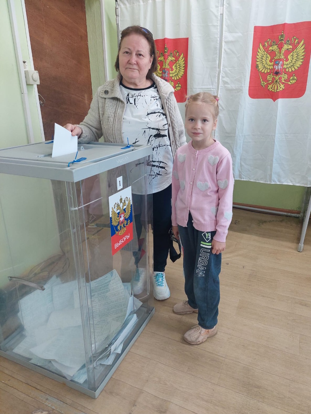 Сообщение наблюдателя — УИК №585, Ленинградская область