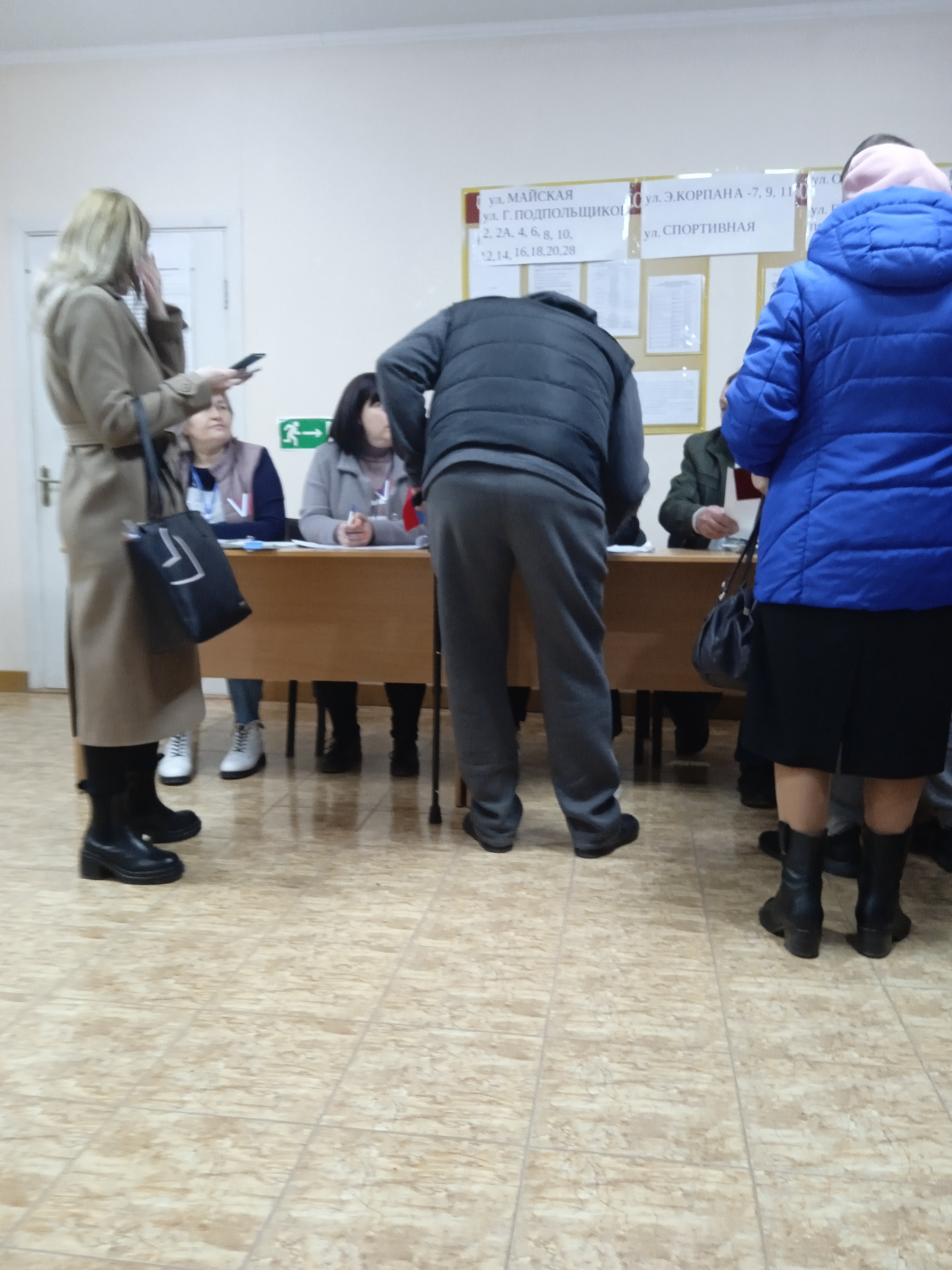 Сообщение наблюдателя — УИК №983, Республика Крым