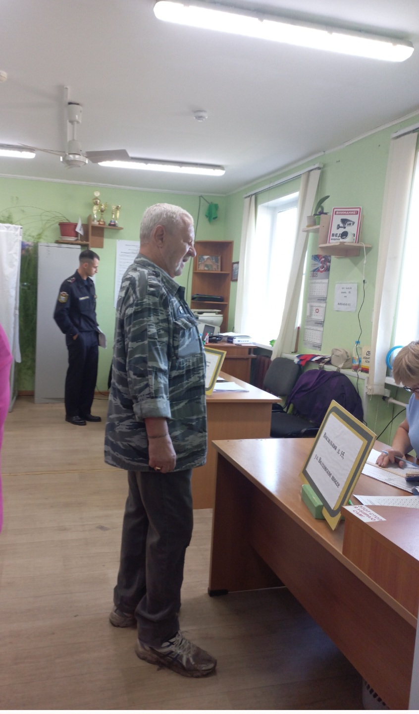 Сообщение наблюдателя — УИК №585, Ленинградская область