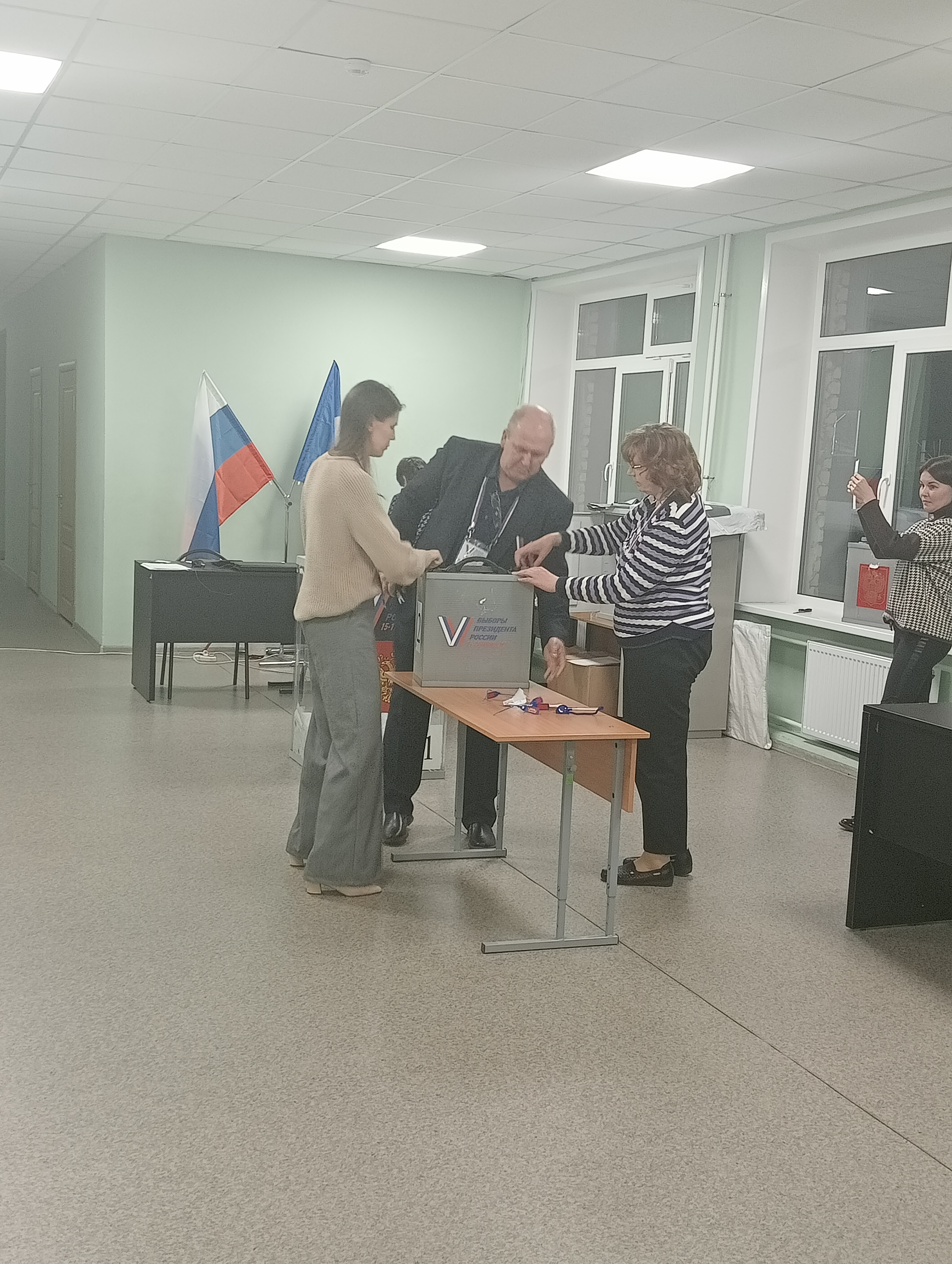 Сообщение наблюдателя — УИК №1215, Новгородская область
