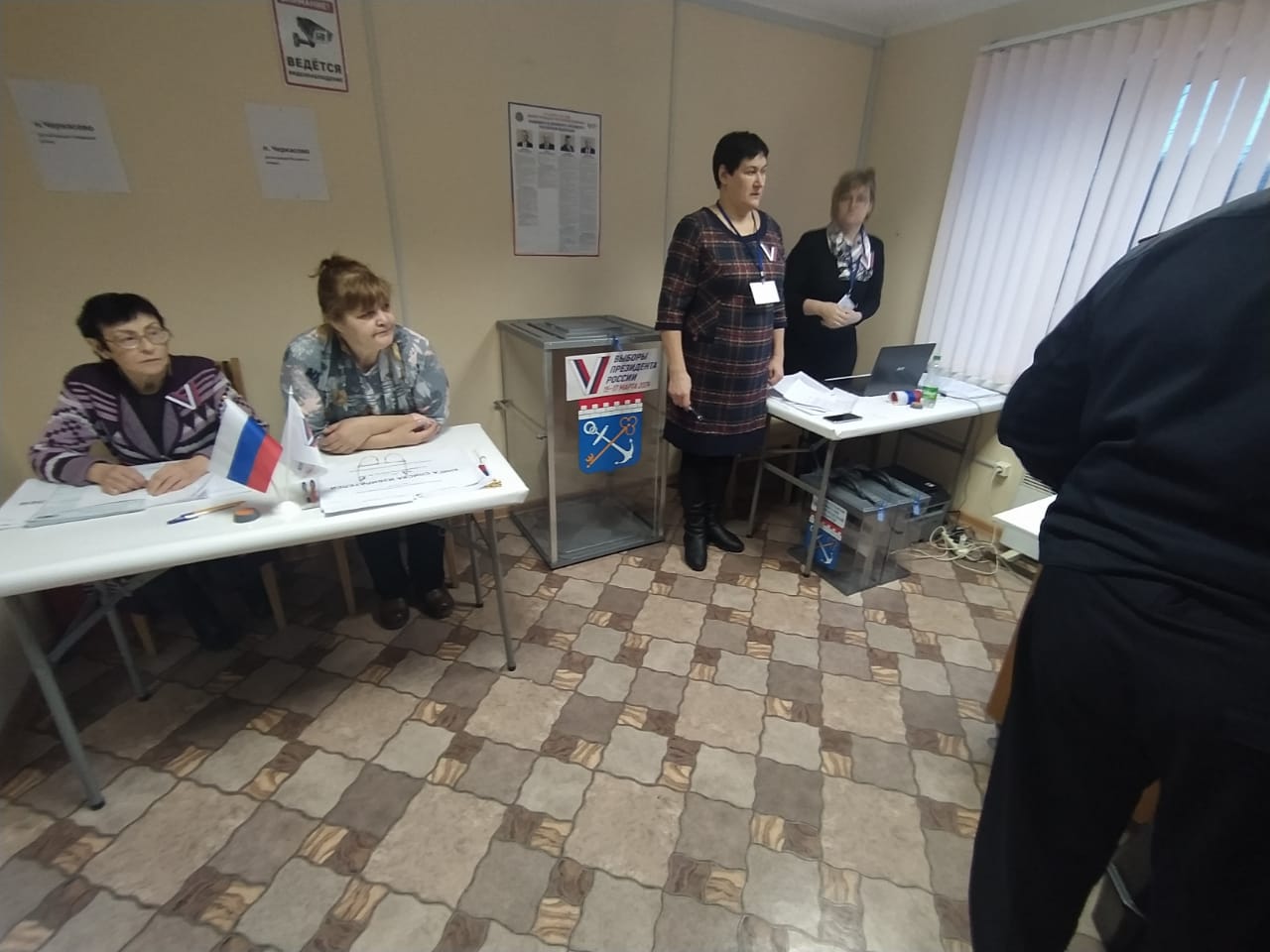 Сообщение наблюдателя — УИК №301, Ленинградская область